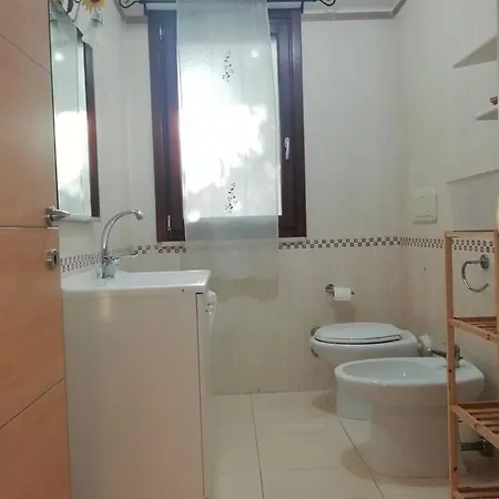 Pan Con Cucina E Giardino Esclusivo بيت للعطل تارانتو